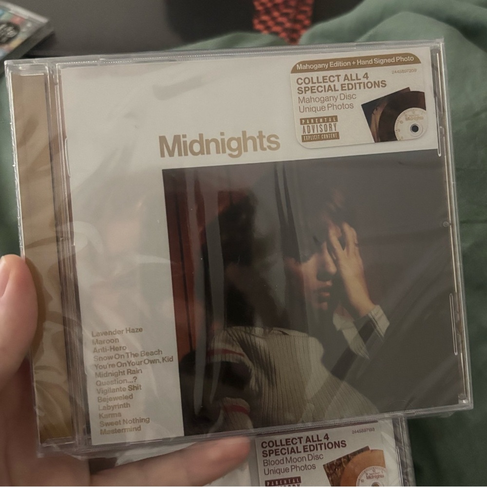 SEALED TAYLOR SWIFT MIDNIGHTS MAHOGANY CD